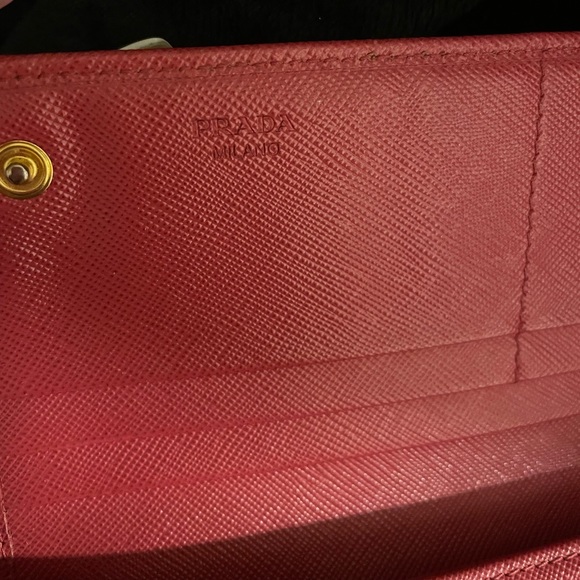 🌺Auth PRADA Fiocco Saffiano Wallet Peonia🌺 - Picture 5 of 16